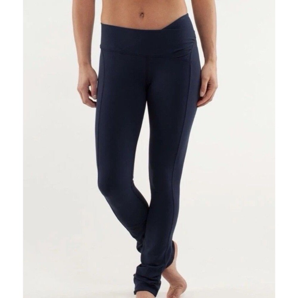 Lululemon Women’s Presence Pants Size 6 Navy Full‎ Length Yoga Workout Gym
